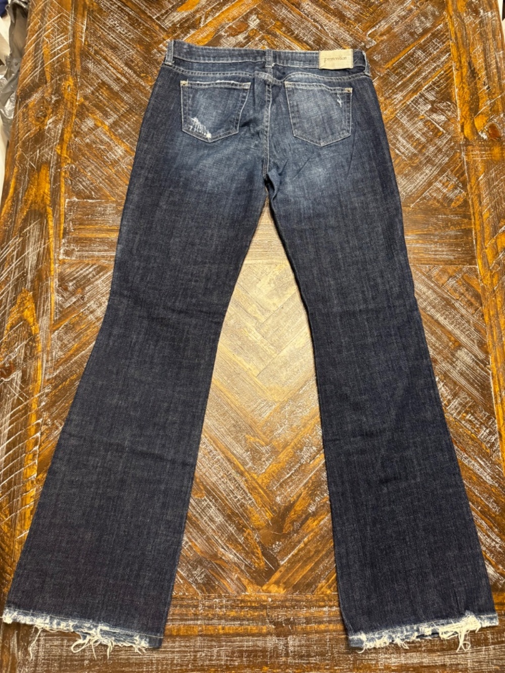 Premonition Distressed Dark Wash Flare Jeans Women’s Size 29 Raw Hem - Picture 2 of 8